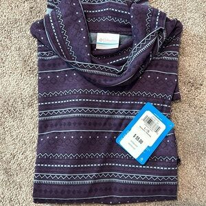 Columbia cowl neck LS shirt